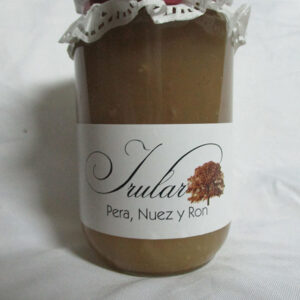 Mermelada de pera, nuez y ron